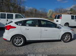 2016 Ford Focus Se White vin: 1FADP3K27GL270225