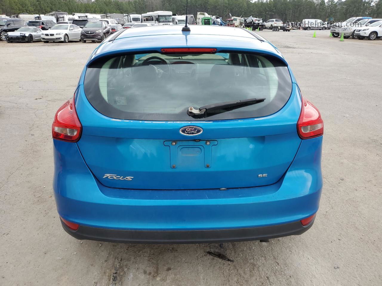 2017 Ford Focus Se Blue vin: 1FADP3K27HL258769