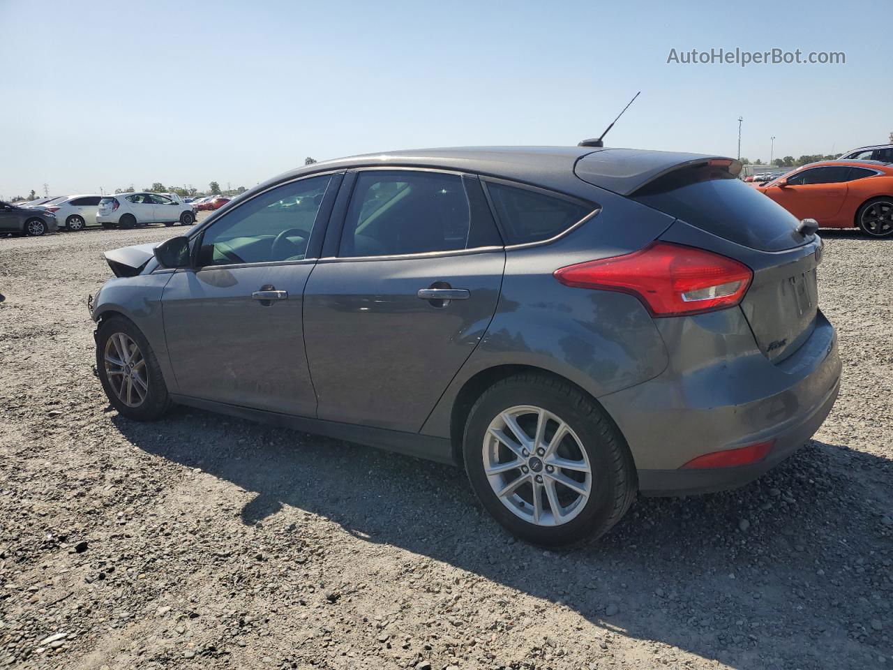 2018 Ford Focus Se Charcoal vin: 1FADP3K27JL261130