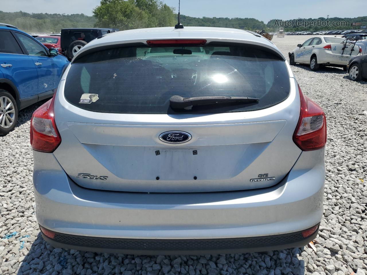 2013 Ford Focus Se Silver vin: 1FADP3K28DL127599