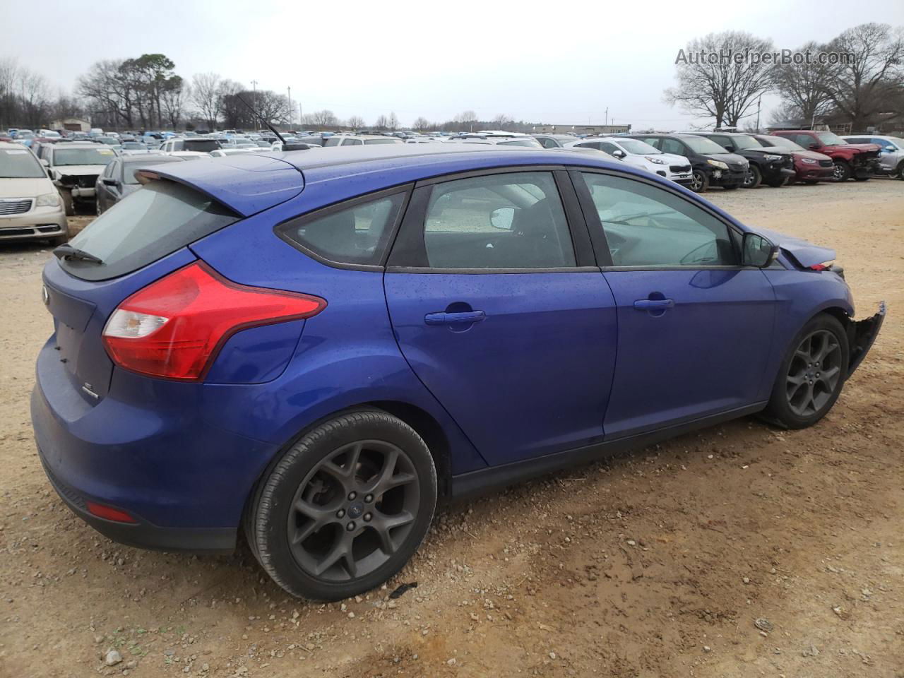 2013 Ford Focus Se Синий vin: 1FADP3K28DL272030