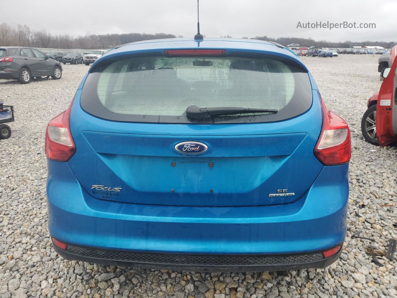 2014 Ford Focus Se Blue vin: 1FADP3K28EL117303
