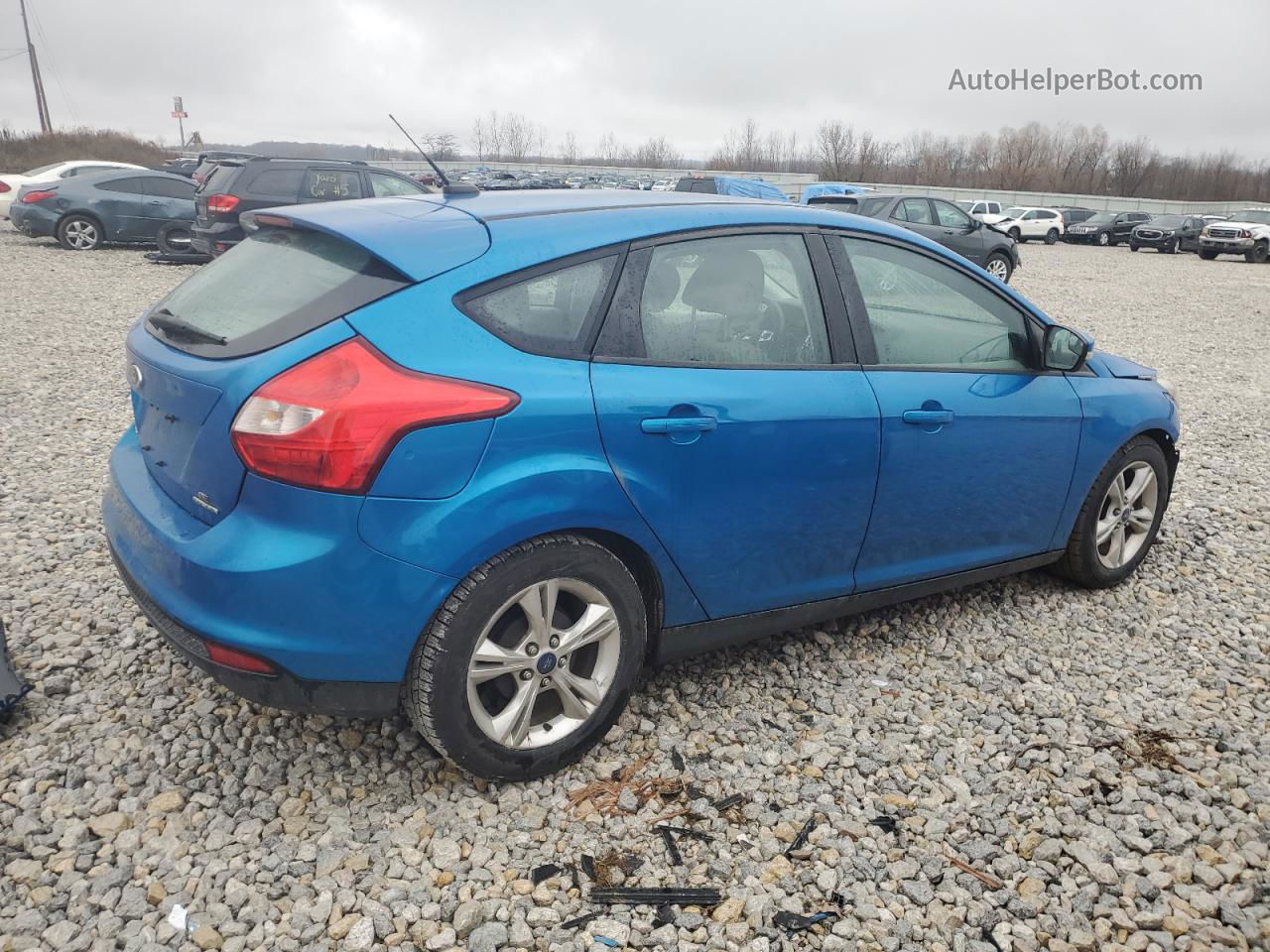 2014 Ford Focus Se Blue vin: 1FADP3K28EL117303