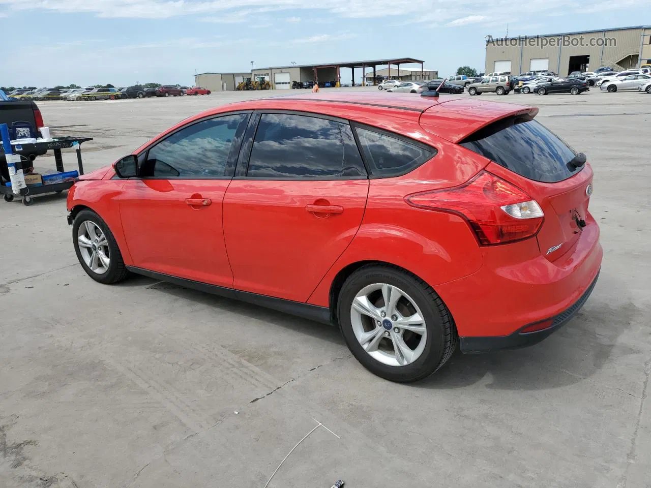 2014 Ford Focus Se Red vin: 1FADP3K28EL332499