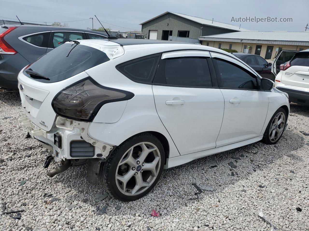 2014 Ford Focus Se White vin: 1FADP3K28EL397112