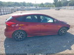 2015 Ford Focus Se Burgundy vin: 1FADP3K28FL364046