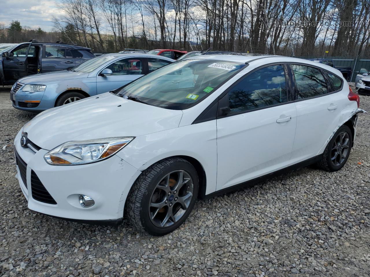 2014 Ford Focus Se White vin: 1FADP3K29EL125345