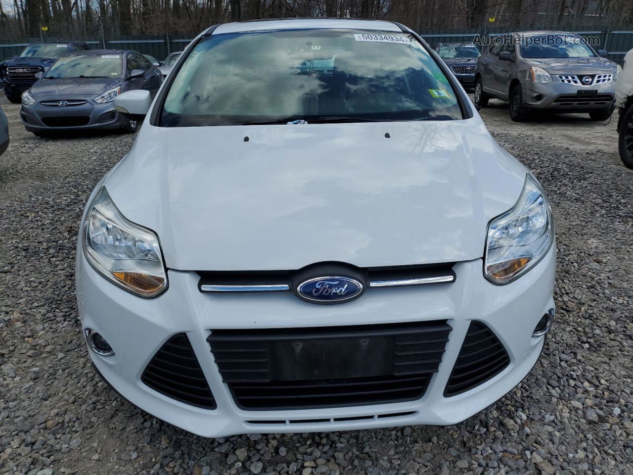 2014 Ford Focus Se White vin: 1FADP3K29EL125345