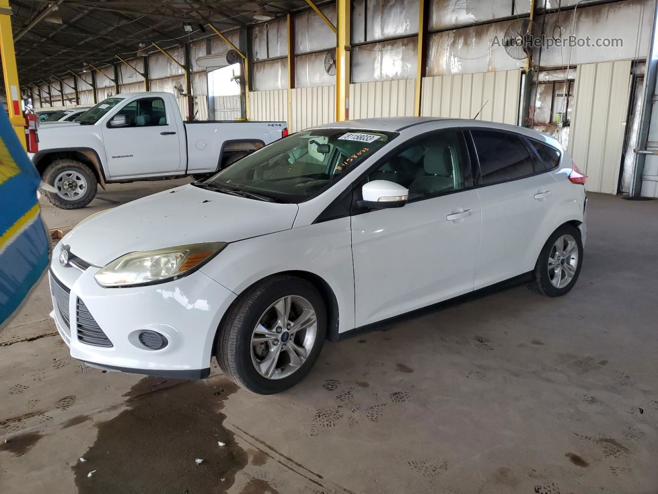 2014 Ford Focus Se White vin: 1FADP3K29EL176523