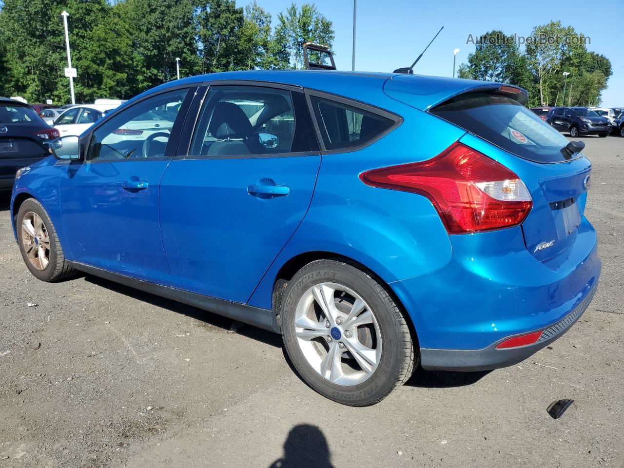 2014 Ford Focus Se Синий vin: 1FADP3K29EL179261