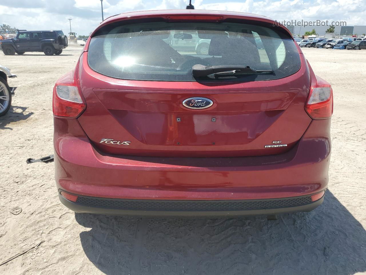 2014 Ford Focus Se Red vin: 1FADP3K29EL261281