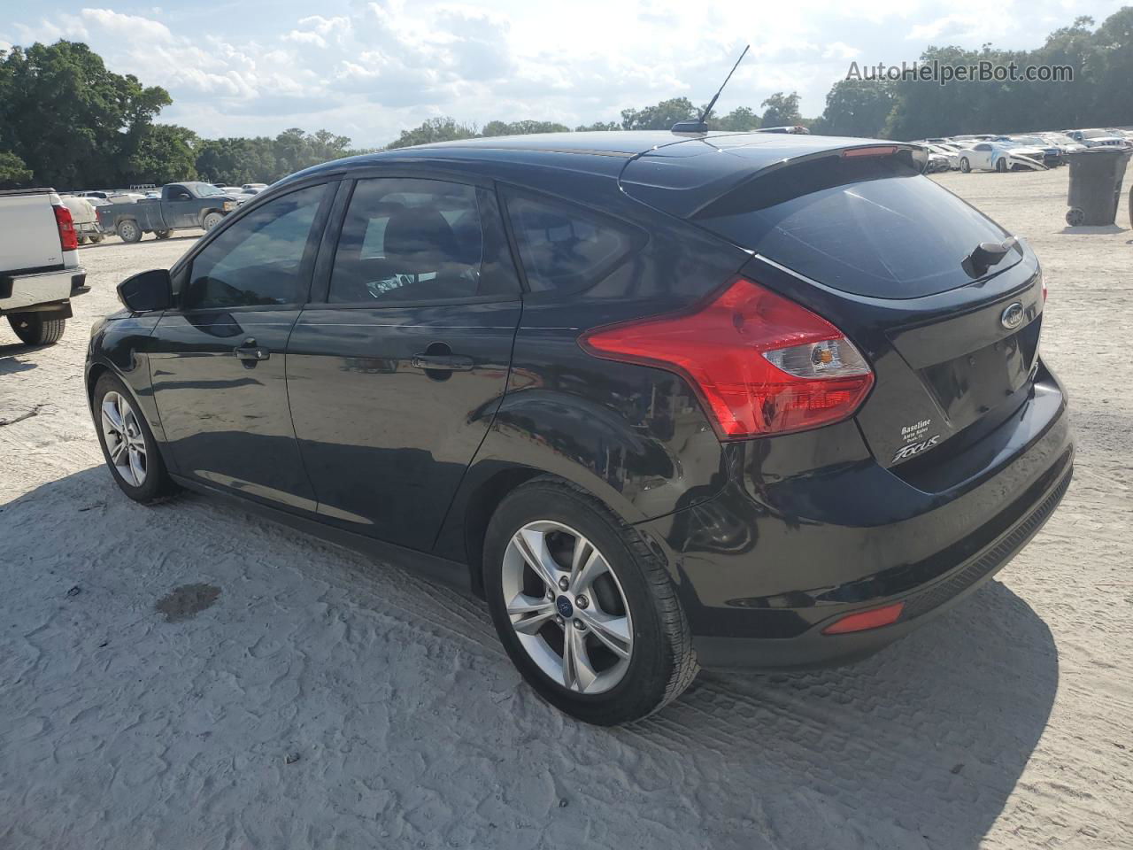 2014 Ford Focus Se Черный vin: 1FADP3K29EL360215