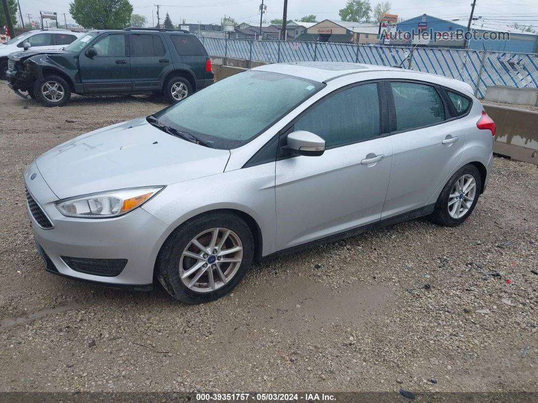 2015 Ford Focus Se Silver vin: 1FADP3K29FL202944