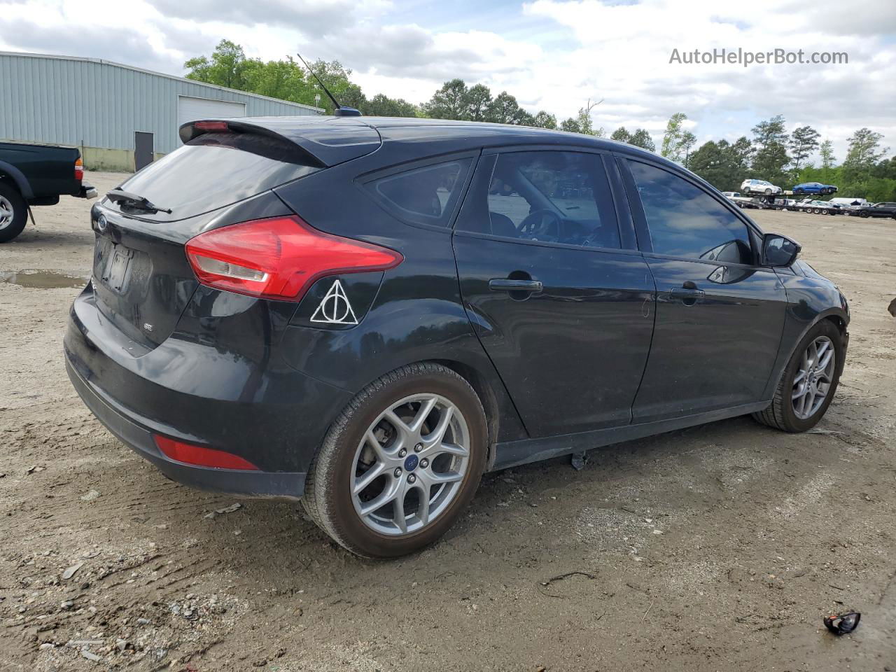 2015 Ford Focus Se Black vin: 1FADP3K29FL265025