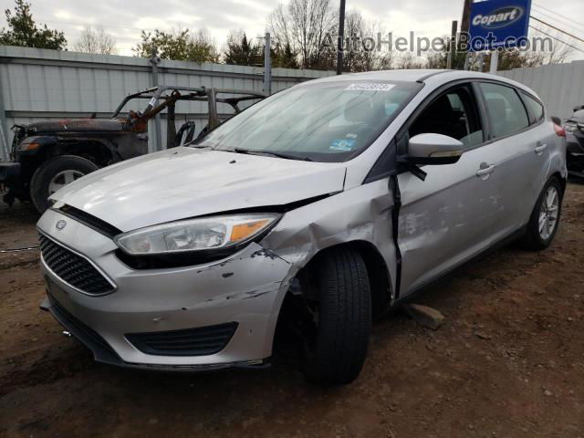 2015 Ford Focus Se Silver vin: 1FADP3K29FL315793