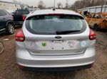 2015 Ford Focus Se Серебряный vin: 1FADP3K29FL315793