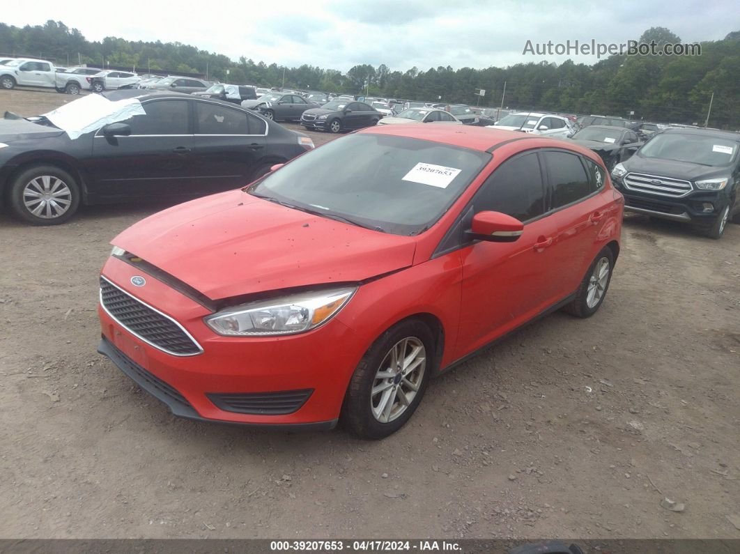 2015 Ford Focus Se Red vin: 1FADP3K29FL324896