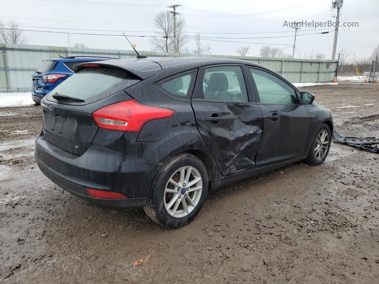 2018 Ford Focus Se Black vin: 1FADP3K29JL281475