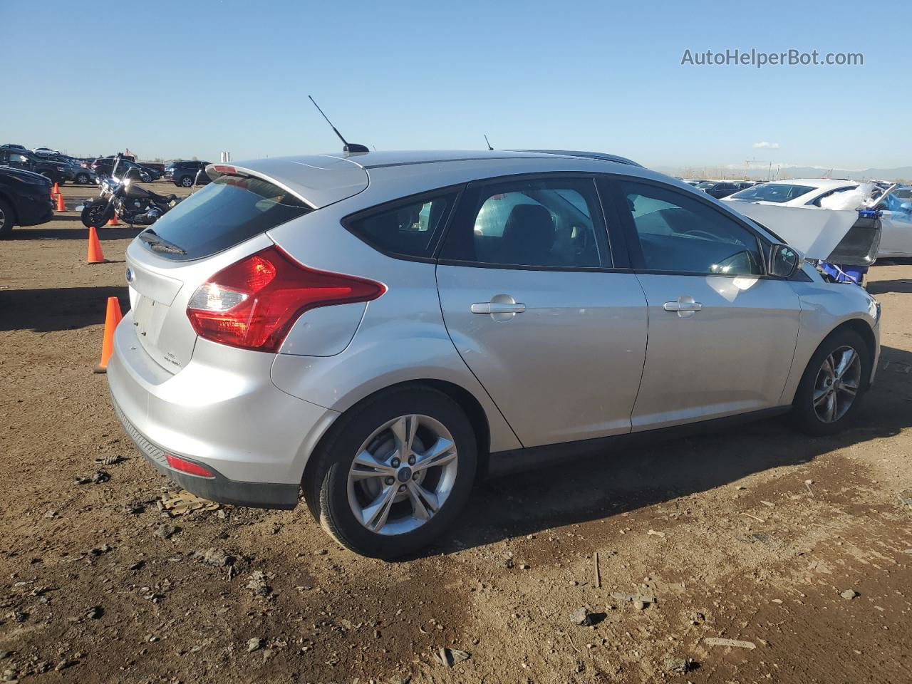 2013 Ford Focus Se Silver vin: 1FADP3K2XDL276225