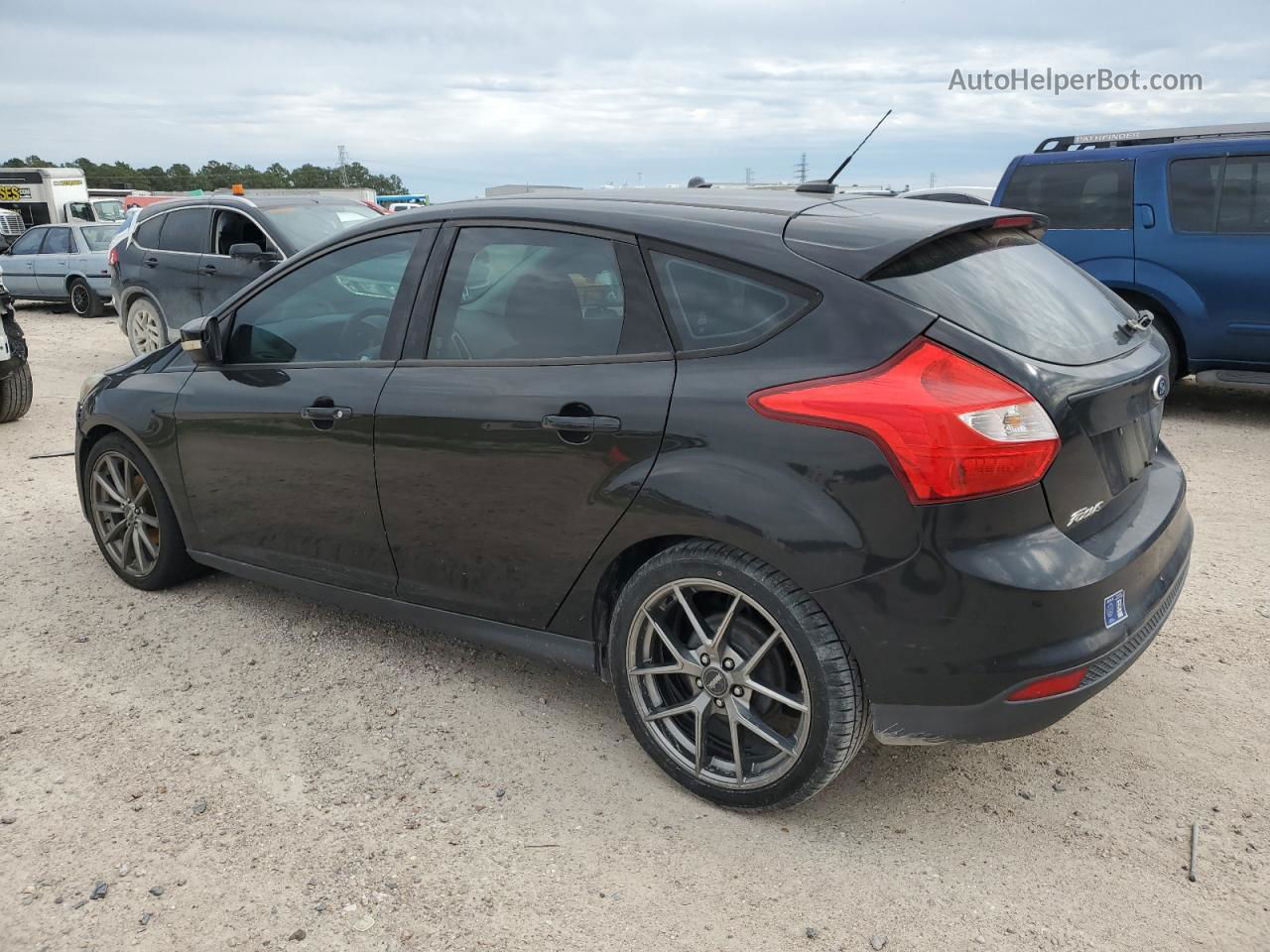 2013 Ford Focus Se Black vin: 1FADP3K2XDL276564