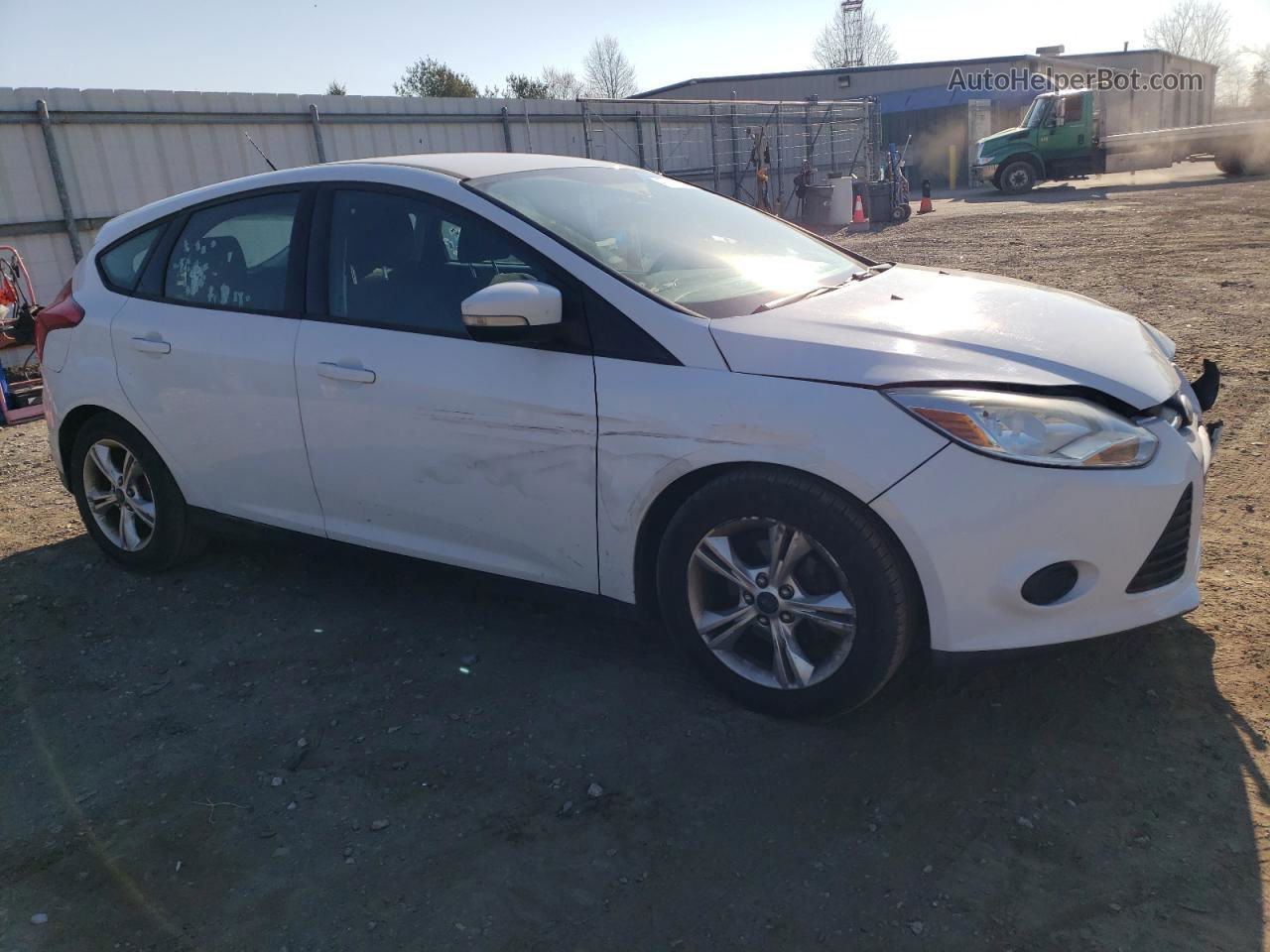 2013 Ford Focus Se White vin: 1FADP3K2XDL325360