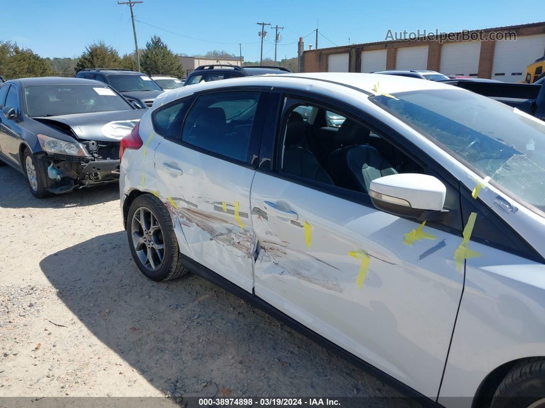 2014 Ford Focus Se White vin: 1FADP3K2XEL189717