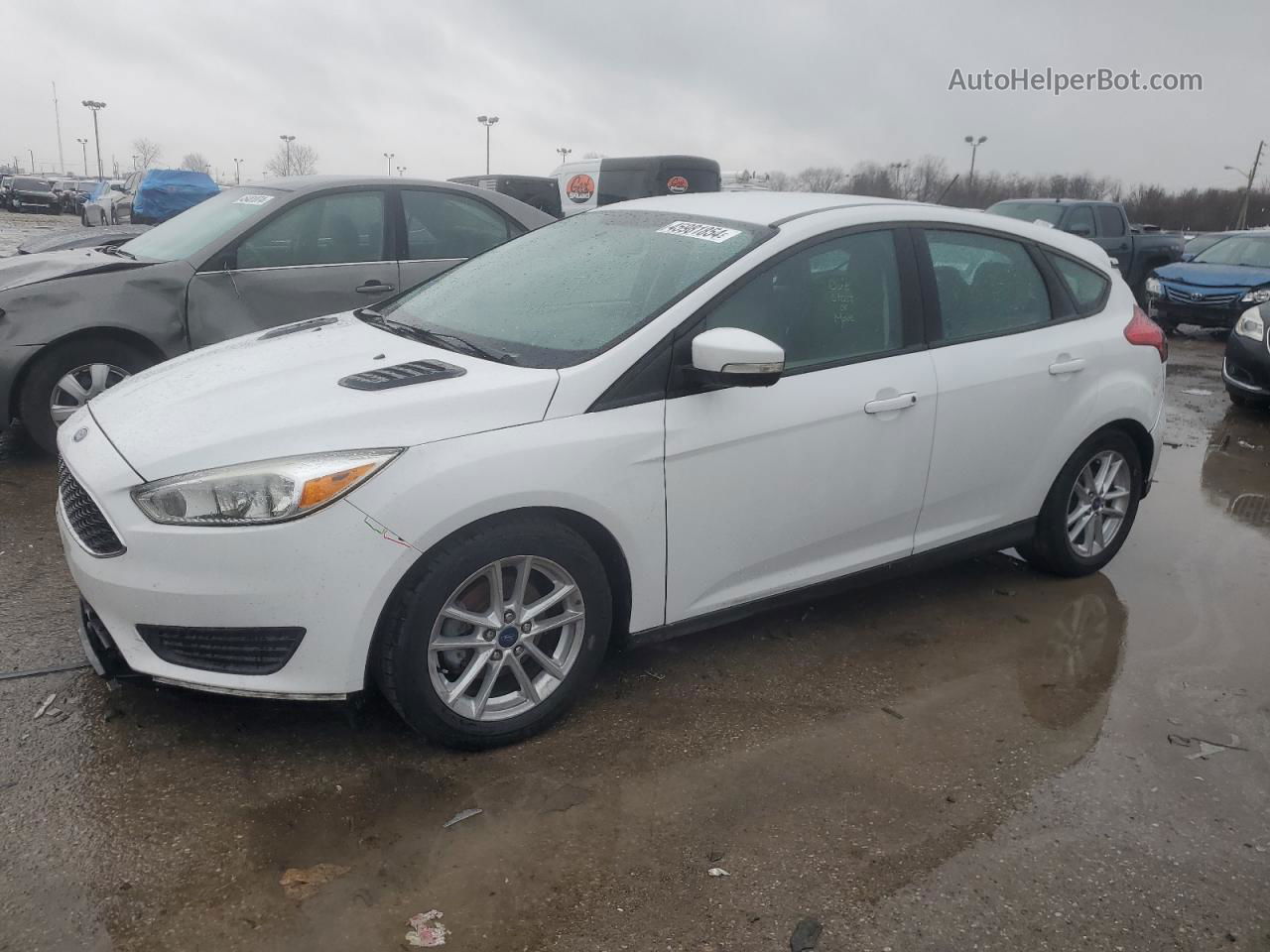 2016 Ford Focus Se White vin: 1FADP3K2XGL364079