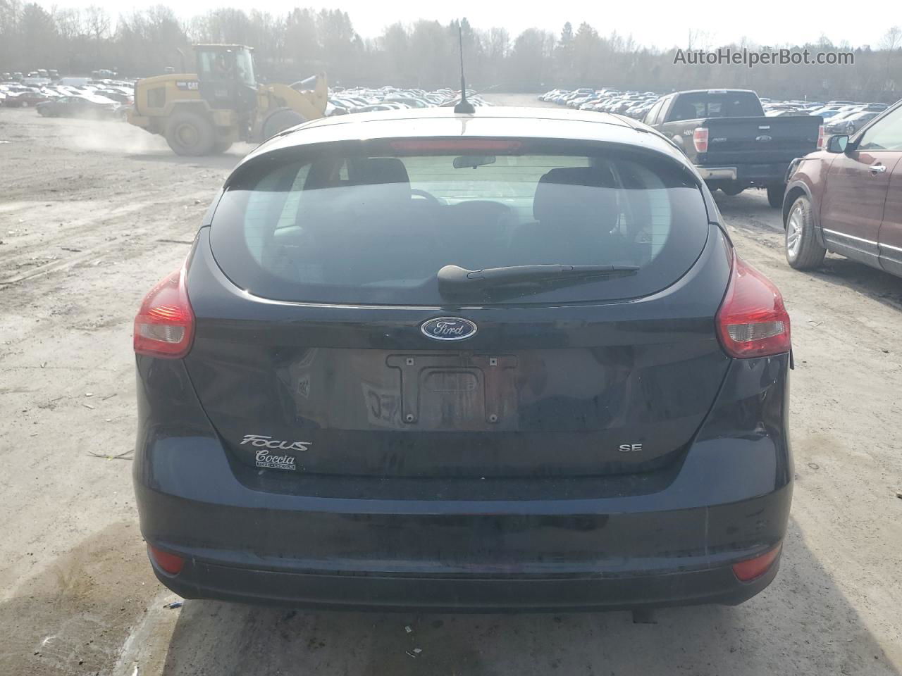 2018 Ford Focus Se Black vin: 1FADP3K2XJL258402