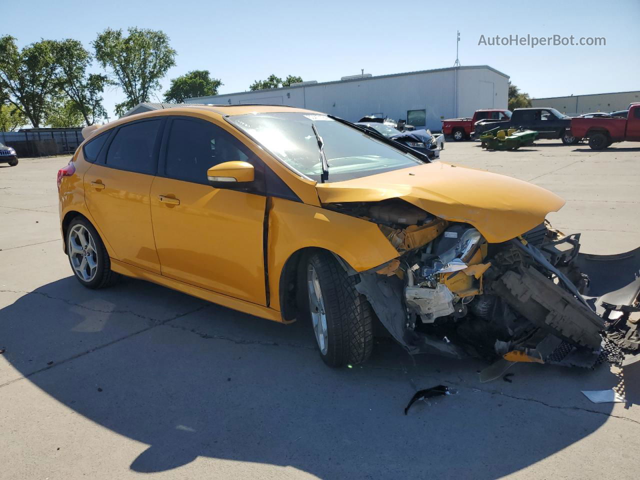 2013 Ford Focus St Yellow vin: 1FADP3L90DL233847