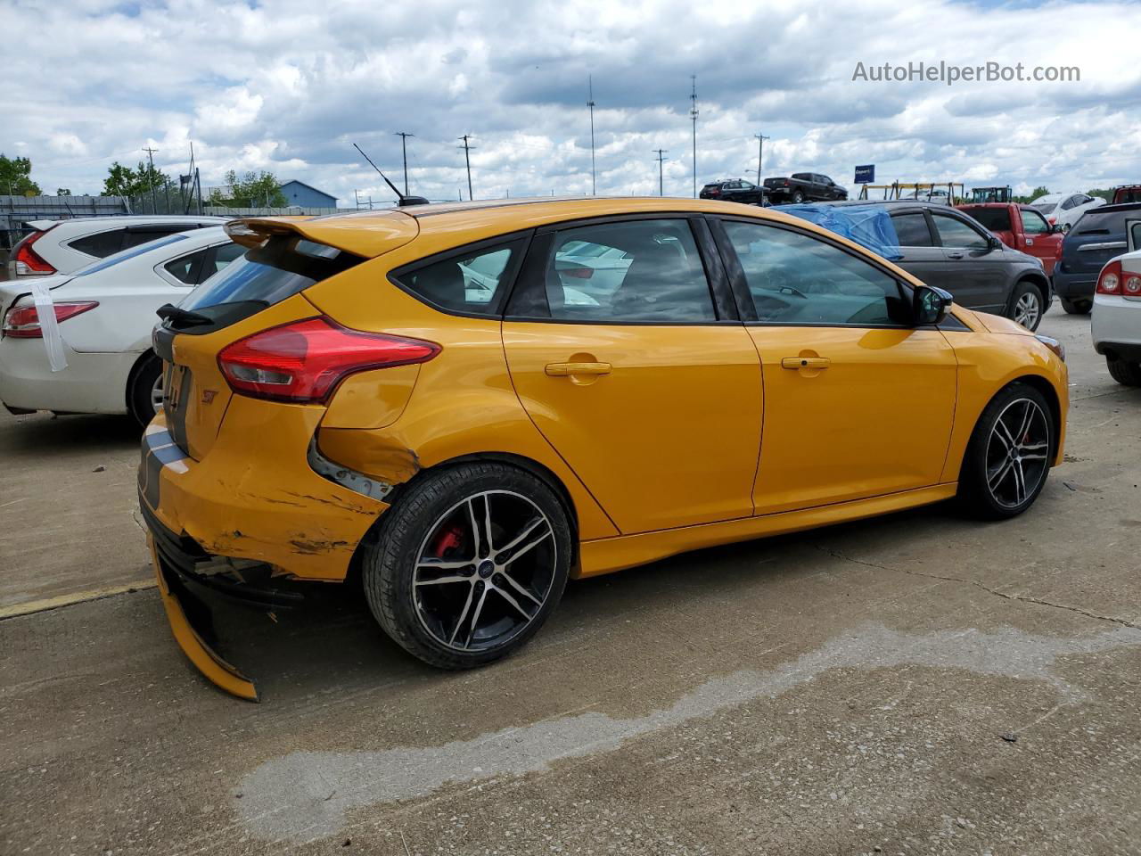 2016 Ford Focus St Yellow vin: 1FADP3L90GL281739