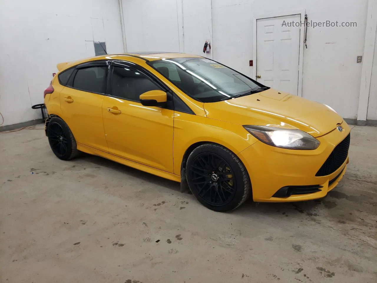 2013 Ford Focus St Yellow vin: 1FADP3L92DL207041