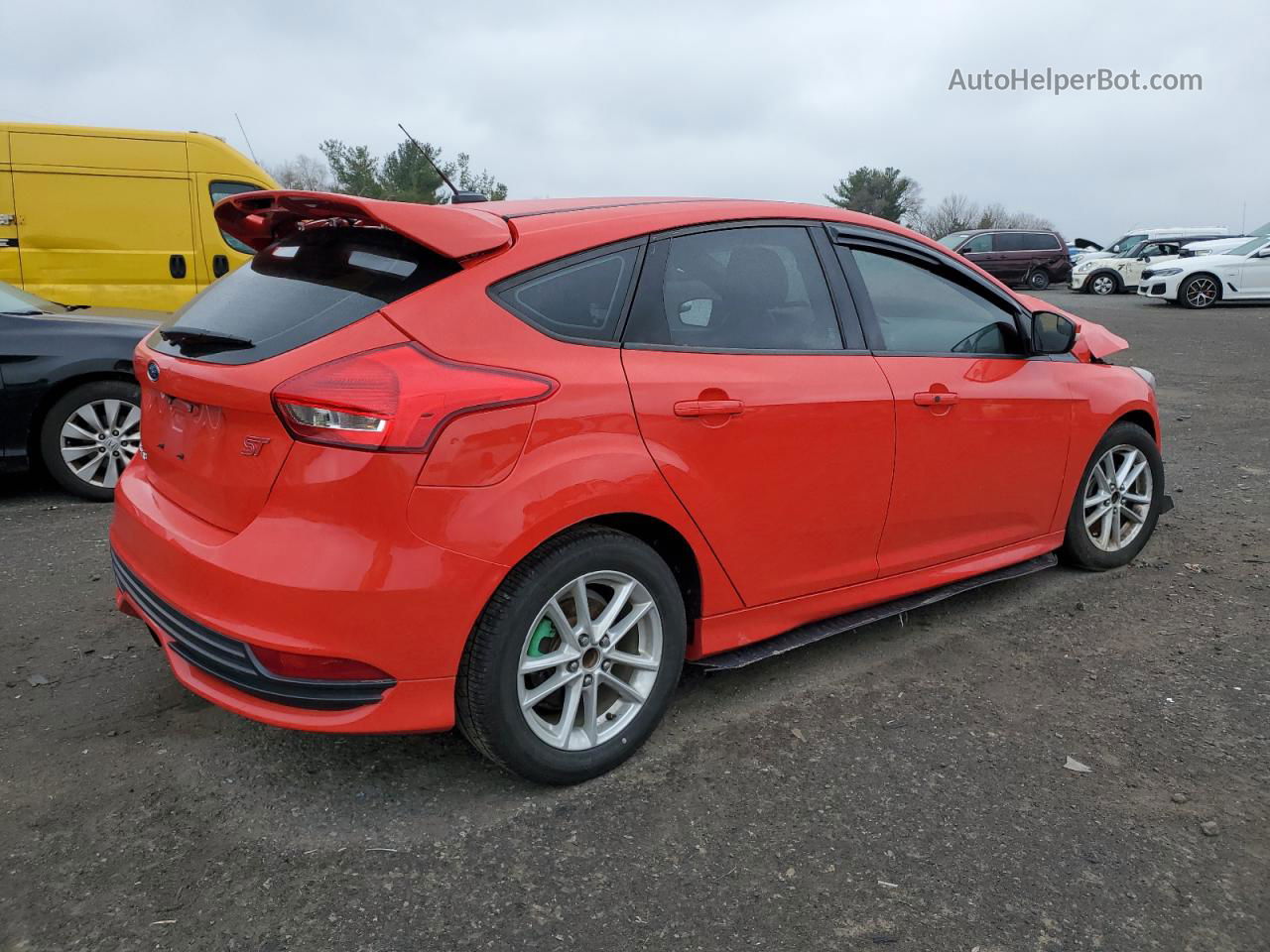 2017 Ford Focus St Red vin: 1FADP3L93HL331549