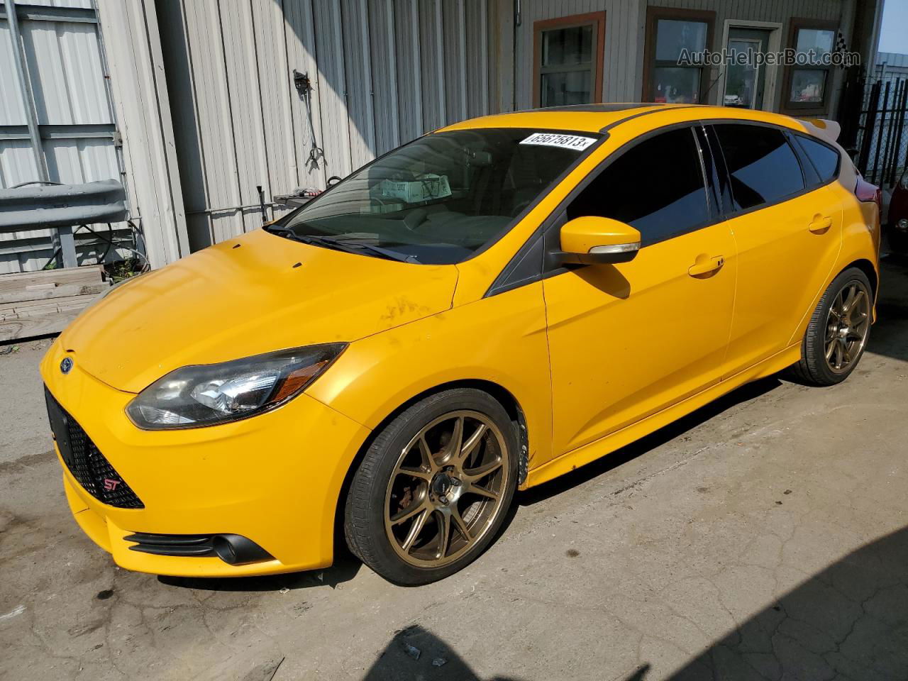 2013 Ford Focus St Желтый vin: 1FADP3L97DL206743