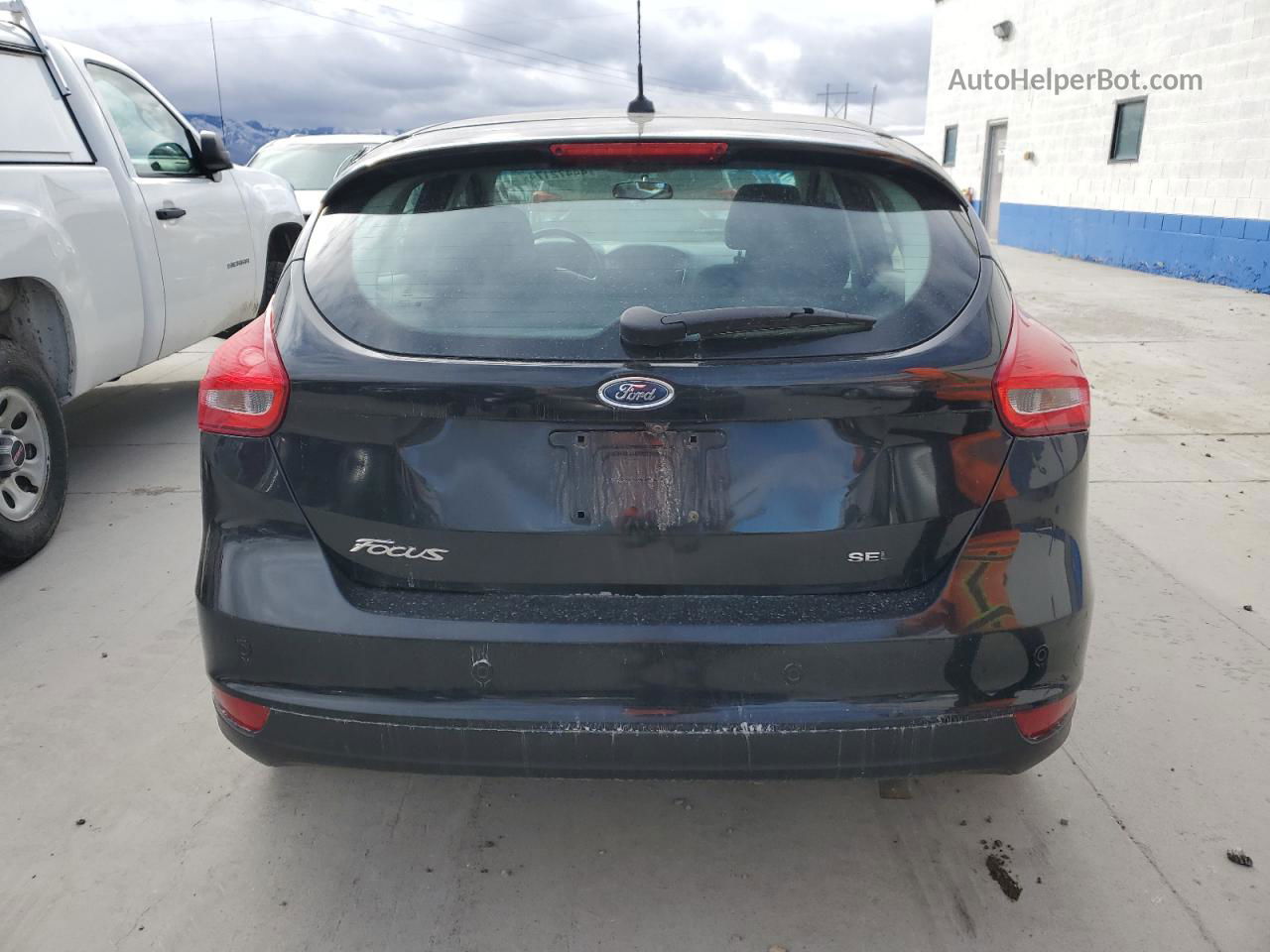 2017 Ford Focus Sel Черный vin: 1FADP3M25HL254605