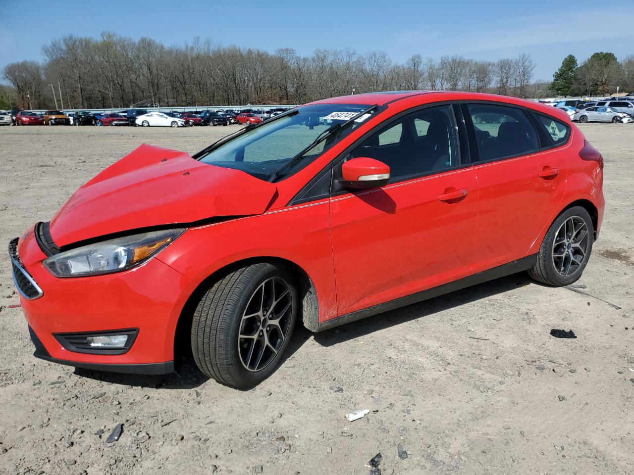 2017 Ford Focus Sel Red vin: 1FADP3M26HL224917