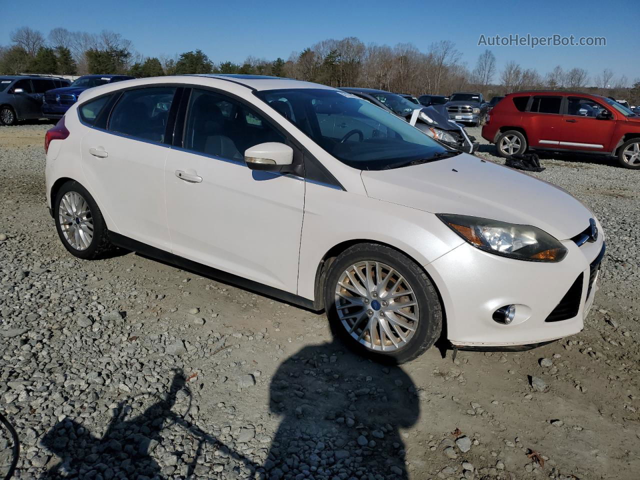 2014 Ford Focus Titanium Белый vin: 1FADP3N20EL126685