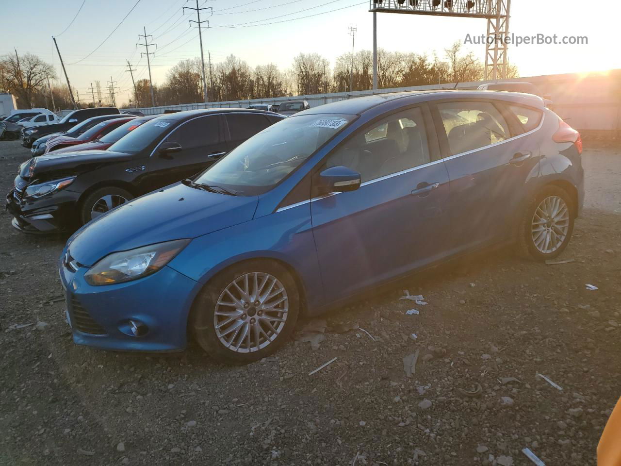 2014 Ford Focus Titanium Blue vin: 1FADP3N20EL253078