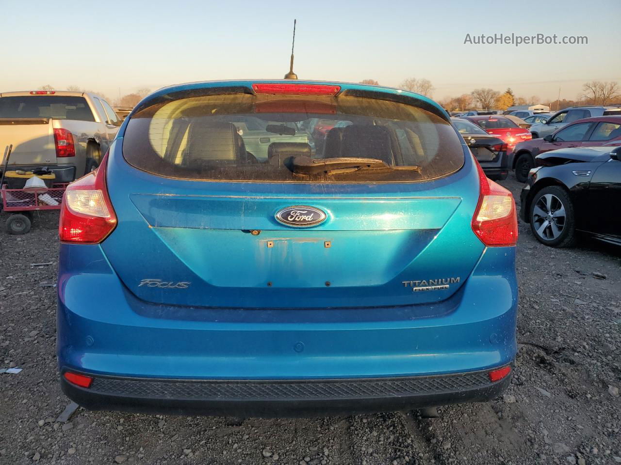 2014 Ford Focus Titanium Синий vin: 1FADP3N20EL253078