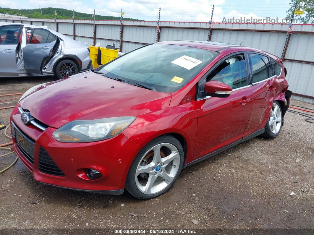 2013 Ford Focus Titanium Maroon vin: 1FADP3N21DL123339