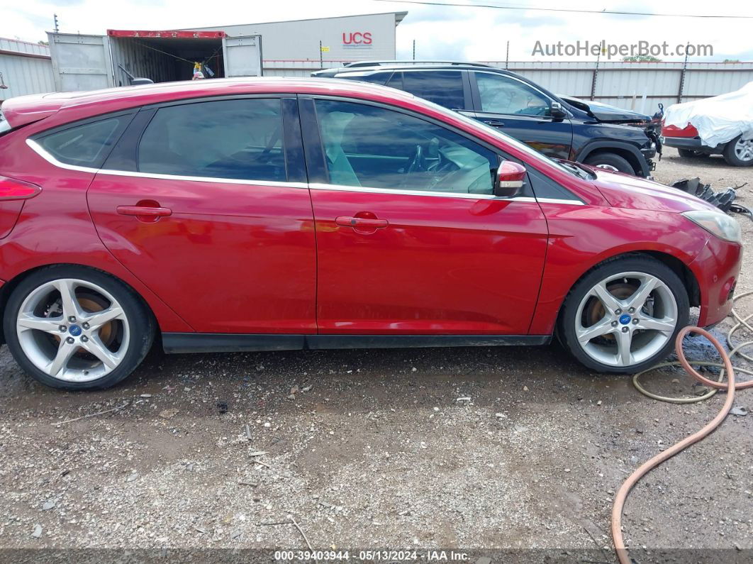 2013 Ford Focus Titanium Maroon vin: 1FADP3N21DL123339