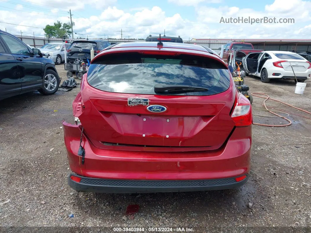 2013 Ford Focus Titanium Maroon vin: 1FADP3N21DL123339