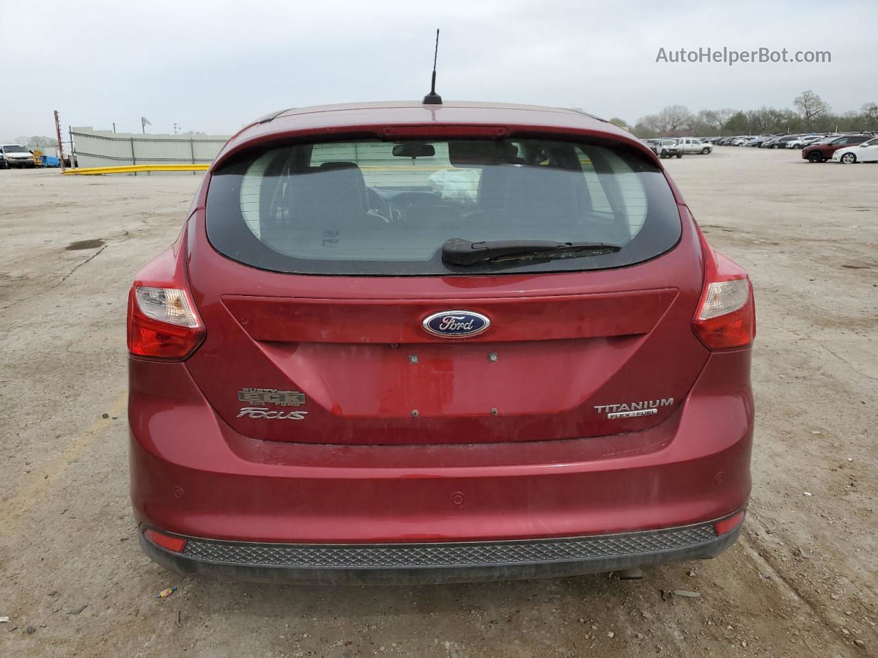 2013 Ford Focus Titanium Maroon vin: 1FADP3N21DL301069