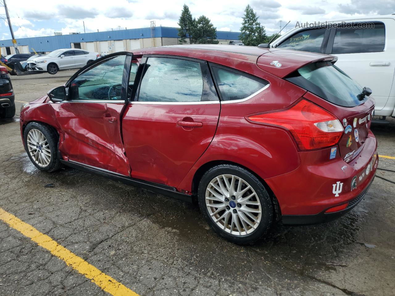 2014 Ford Focus Titanium Red vin: 1FADP3N21EL129269