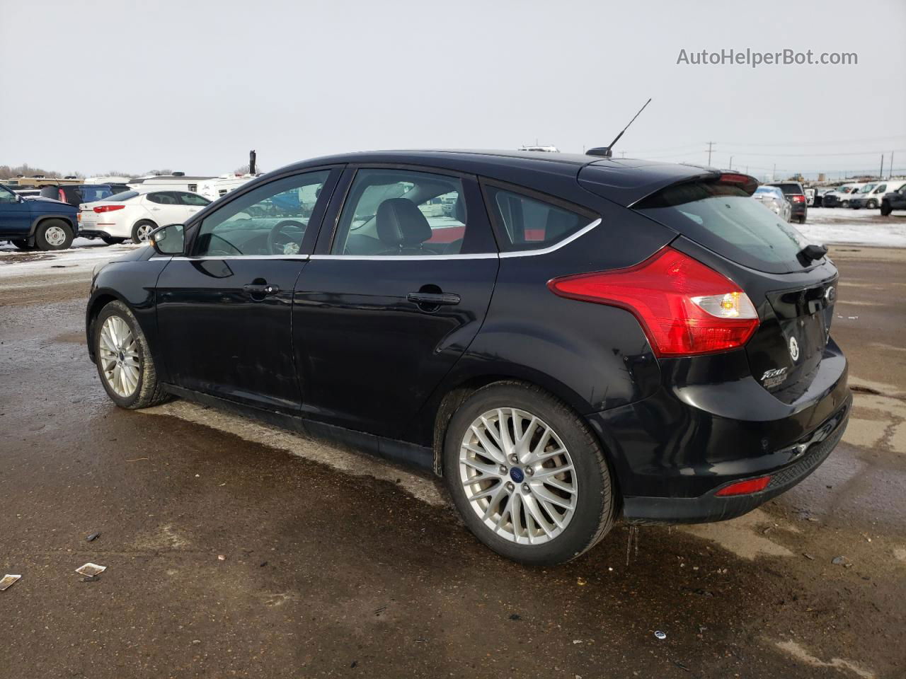 2014 Ford Focus Titanium Black vin: 1FADP3N21EL321257