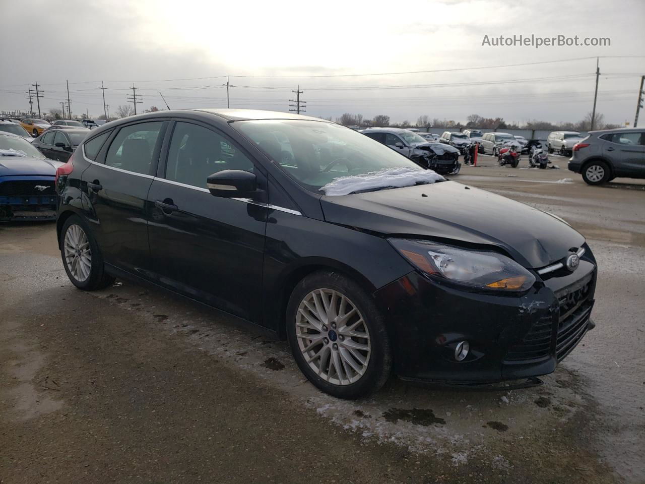 2014 Ford Focus Titanium Black vin: 1FADP3N21EL321257