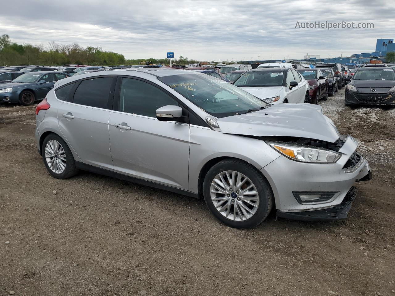 2015 Ford Focus Titanium Silver vin: 1FADP3N21FL247484