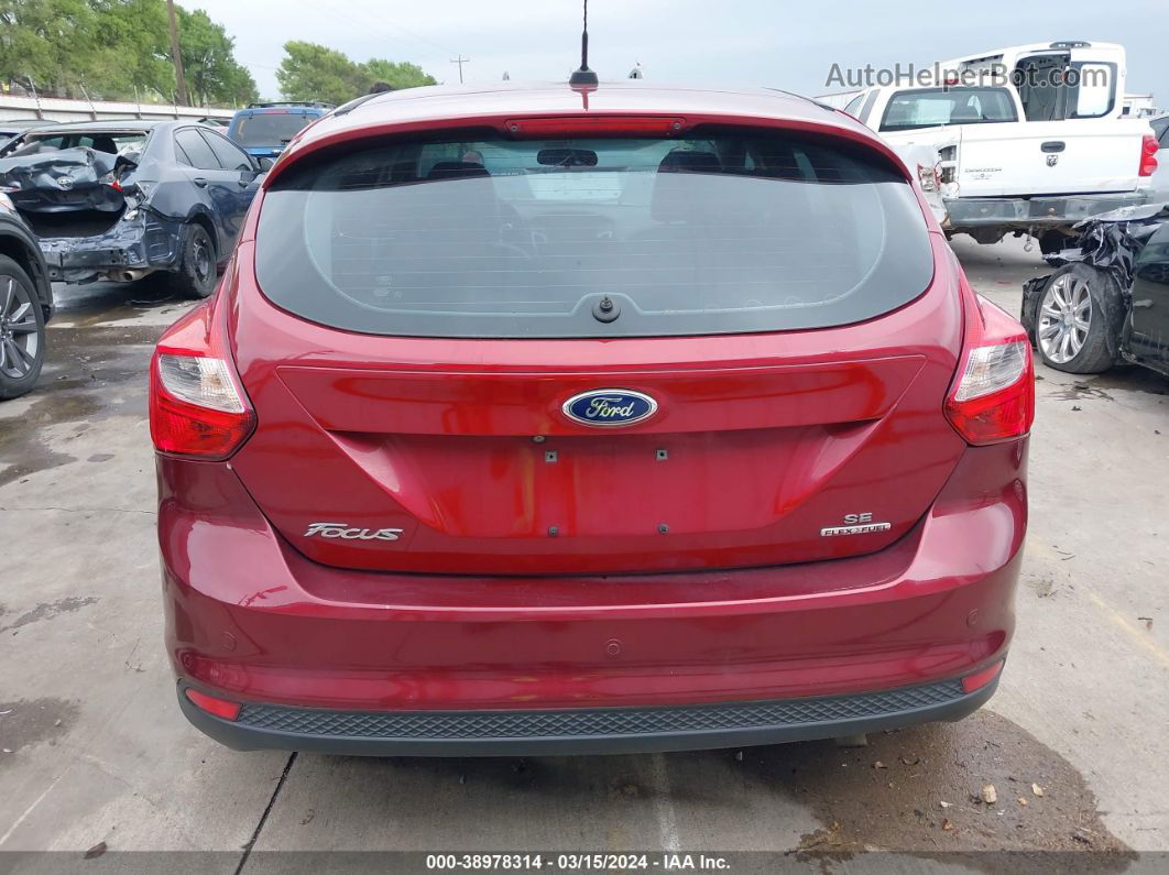 2014 Ford Focus Titanium Red vin: 1FADP3N22EL183325