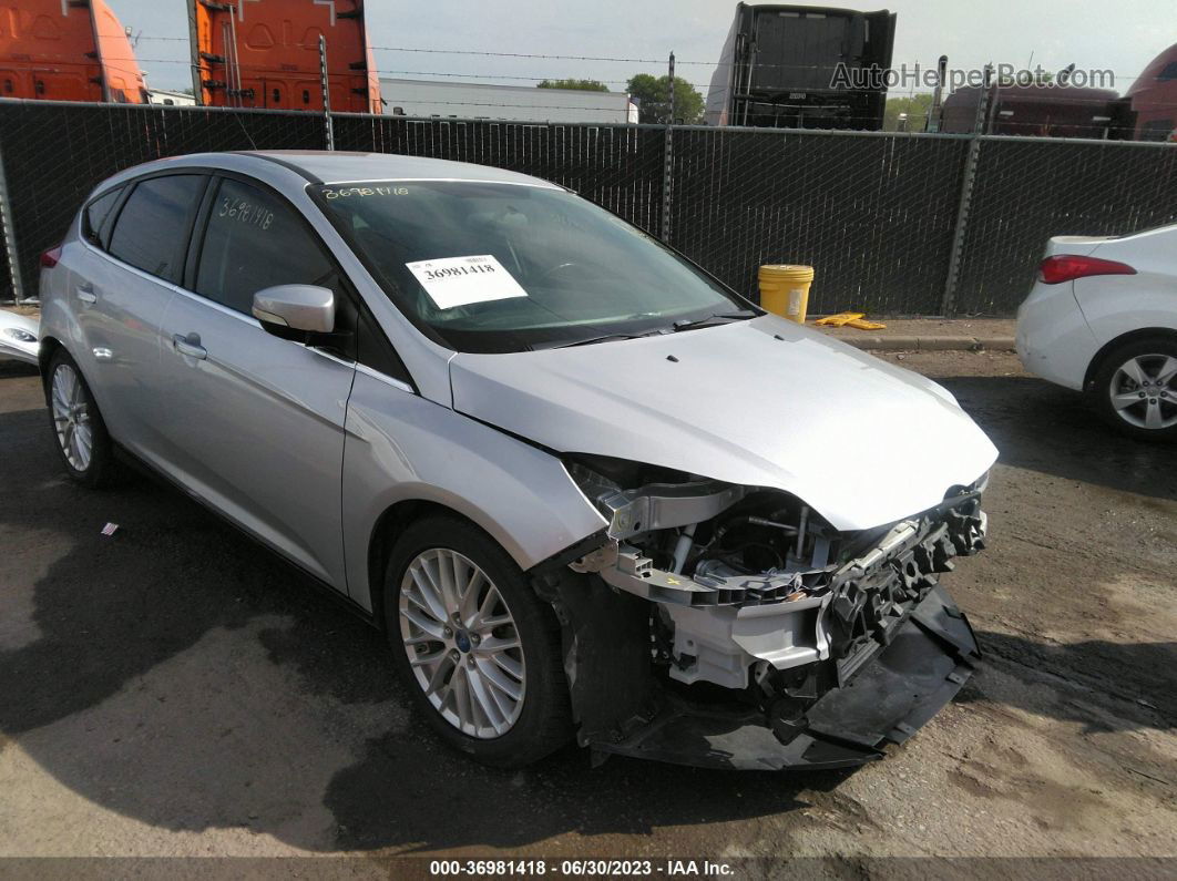 2014 Ford Focus Titanium Серебряный vin: 1FADP3N22EL355109