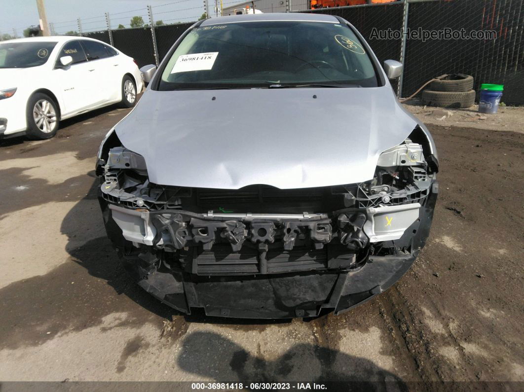 2014 Ford Focus Titanium Серебряный vin: 1FADP3N22EL355109