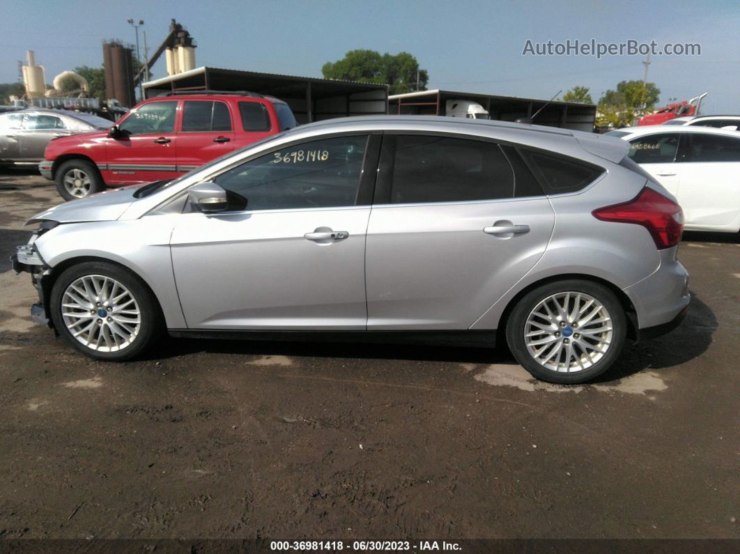 2014 Ford Focus Titanium Silver vin: 1FADP3N22EL355109